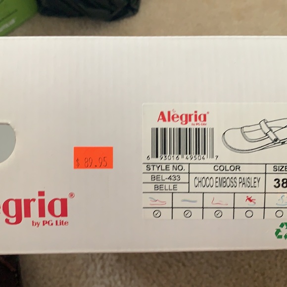 Algeria shoes - Picture 3 of 3